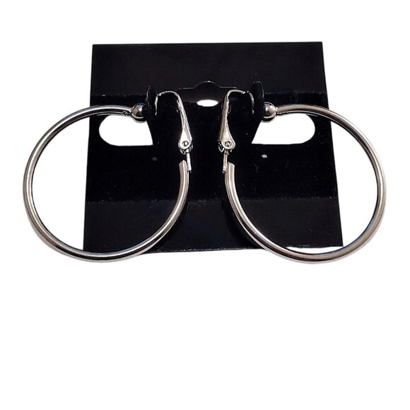 1 1/4" Polished Plain Hoops Clip On Earrings Silver Plated 2mm Tube 32mm Round - Picture 2 of 3